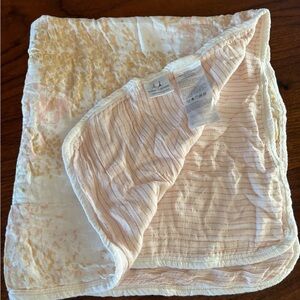 aden + anais Reversible Dream blanket in bamboo muslin